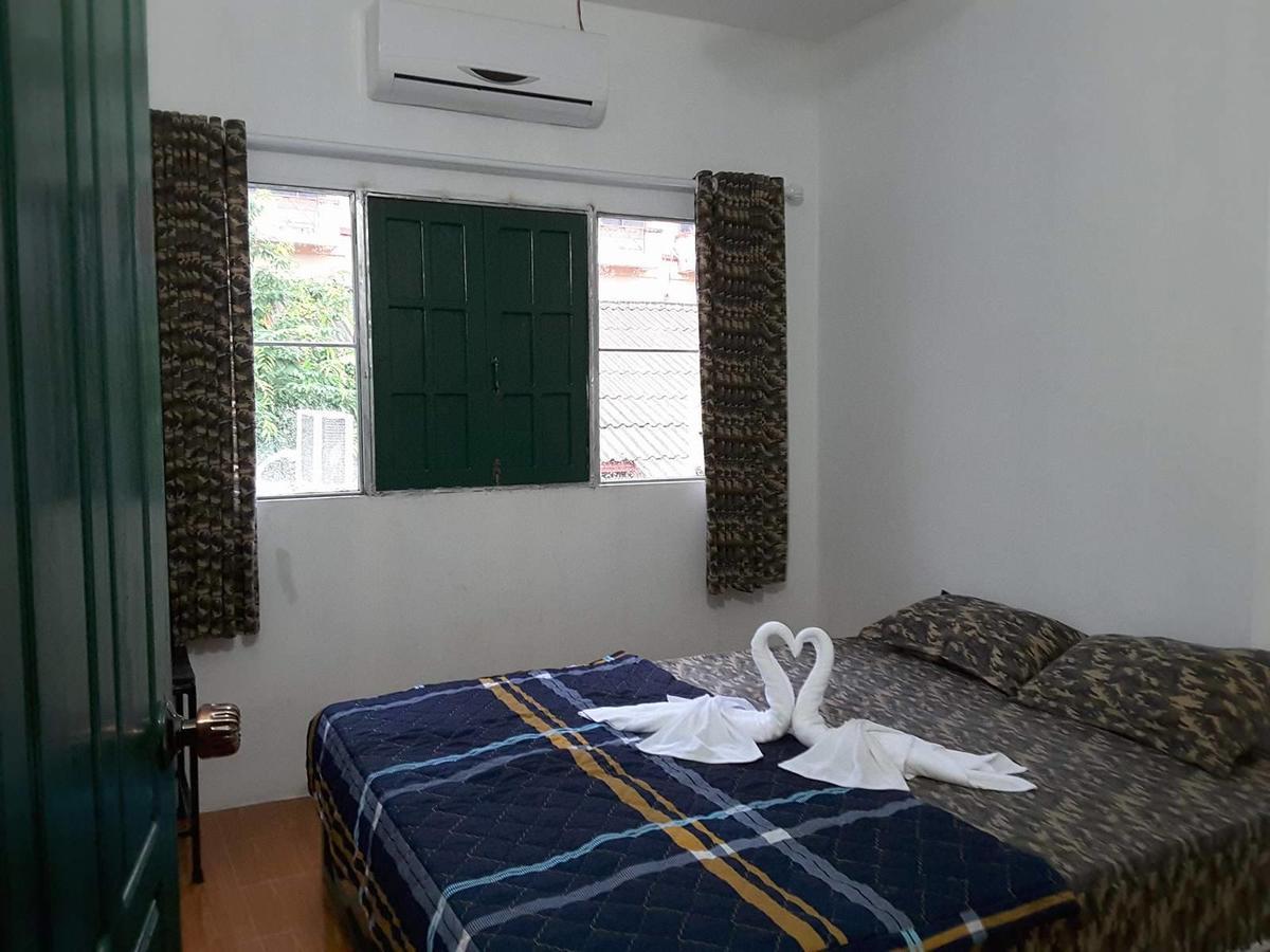 Army Barracks Guesthouse Ванг Виенг Екстериор снимка